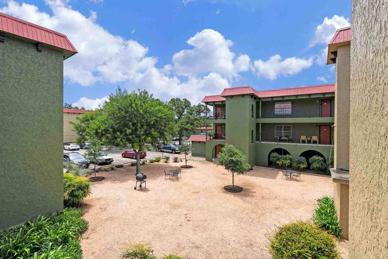 Kensington Terrace - Photo 5 of 46