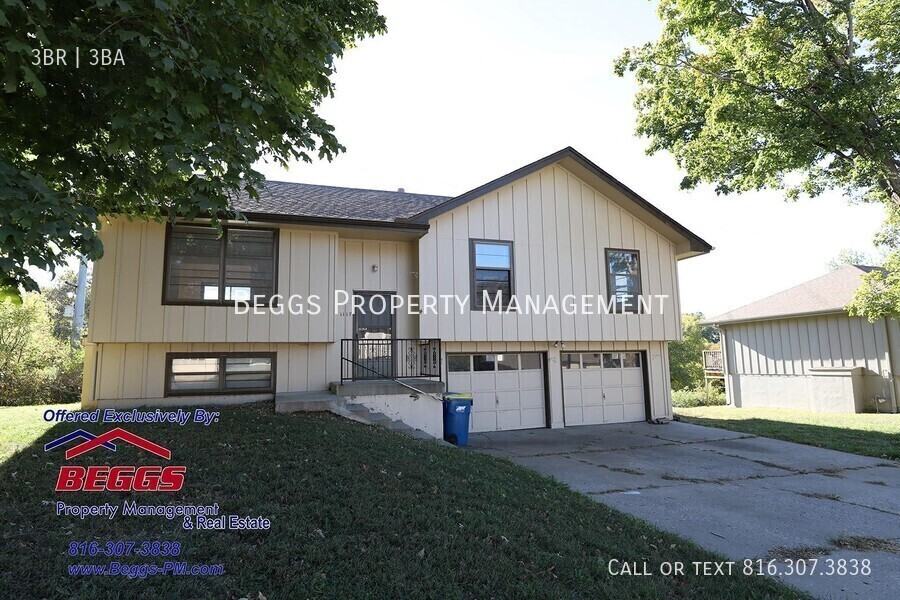 1117 Broadmore Ln - Photo 2 of 28