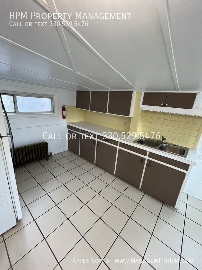 15 S Highland Ave #4 - Photo 6 of 13