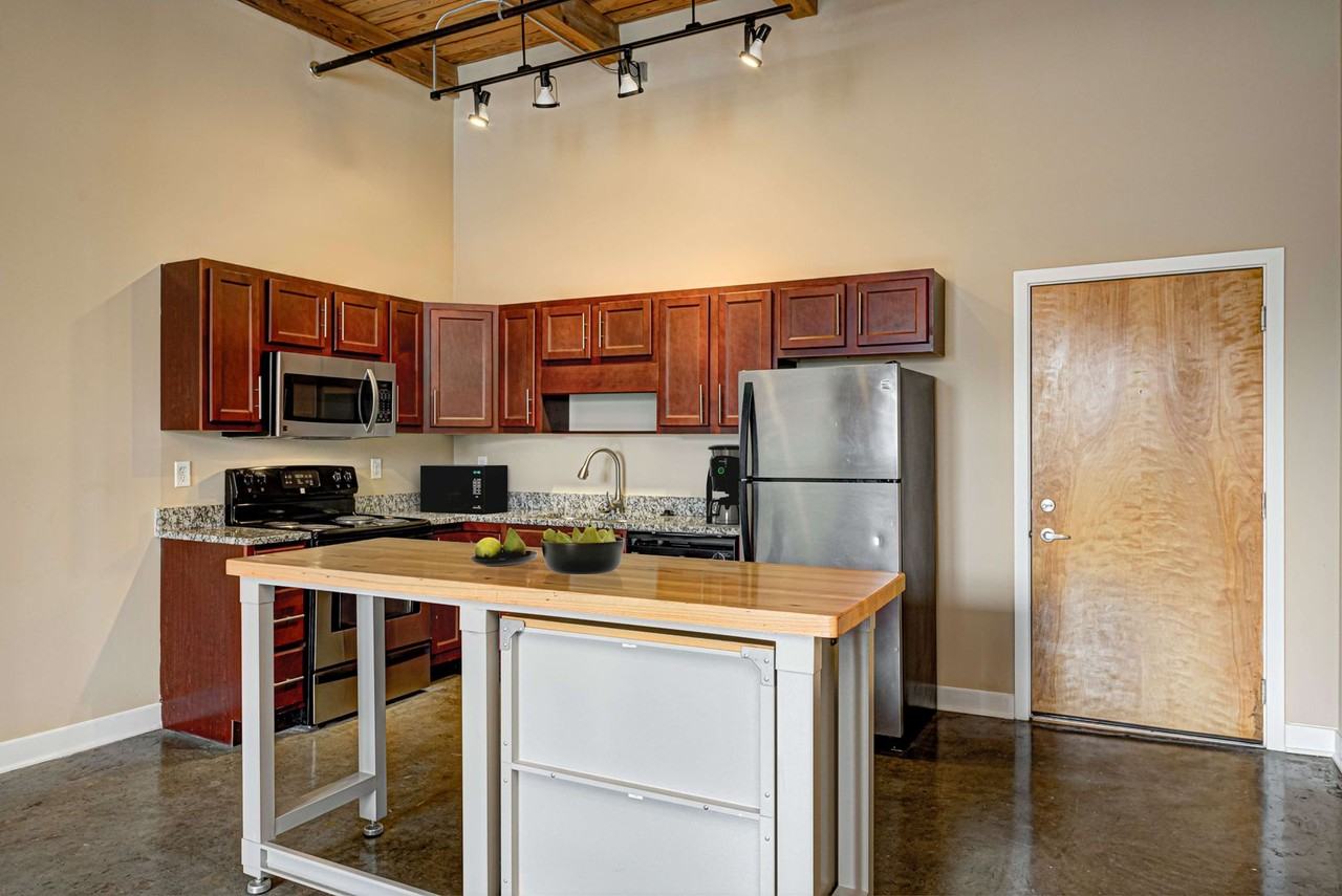 Harding Street Lofts - Photo 3 of 38