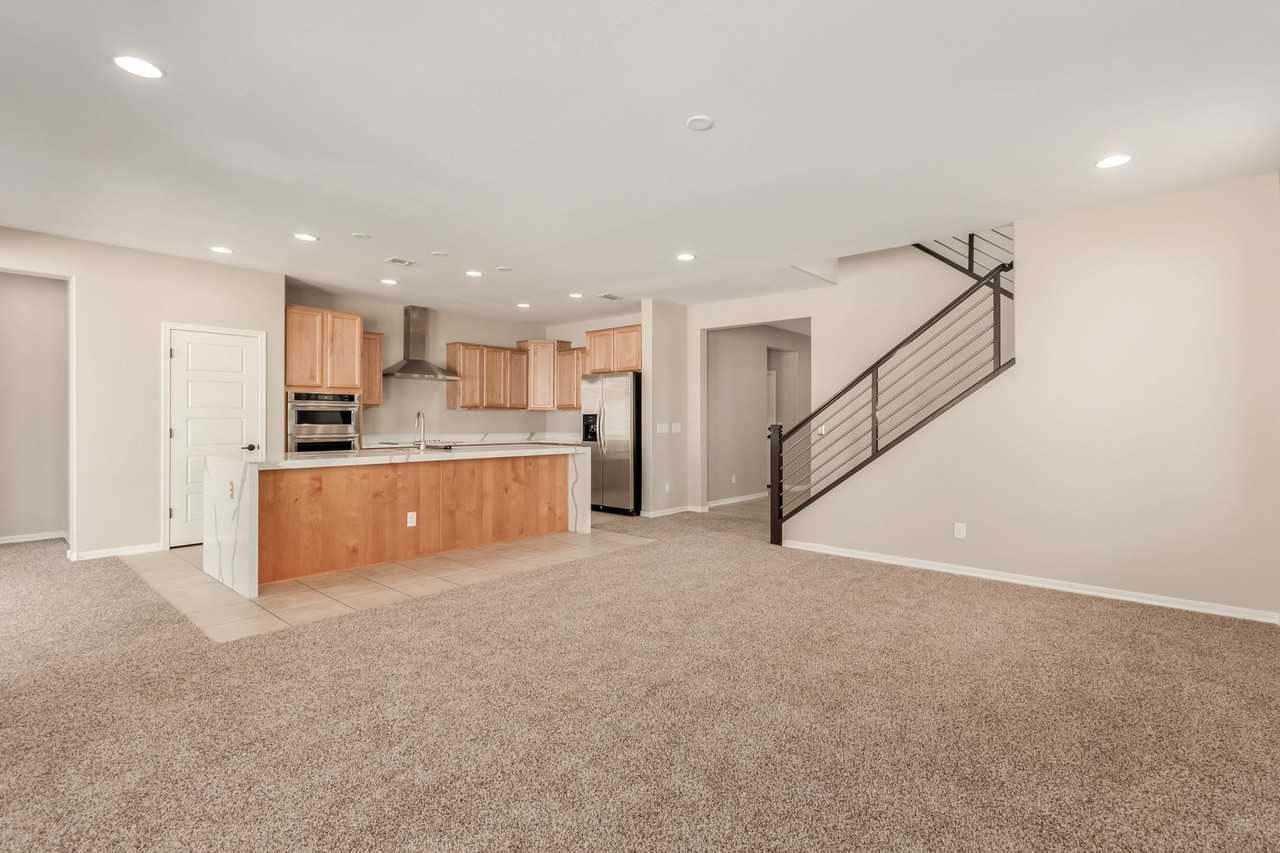 8854 West Palo Verde Drive - Photo 6 of 40