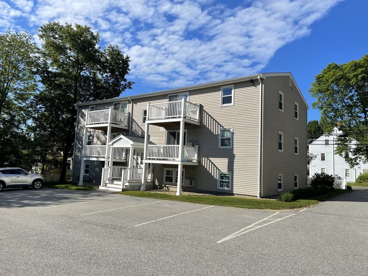 Merrimac Street Apartments - Photo 2 of 6