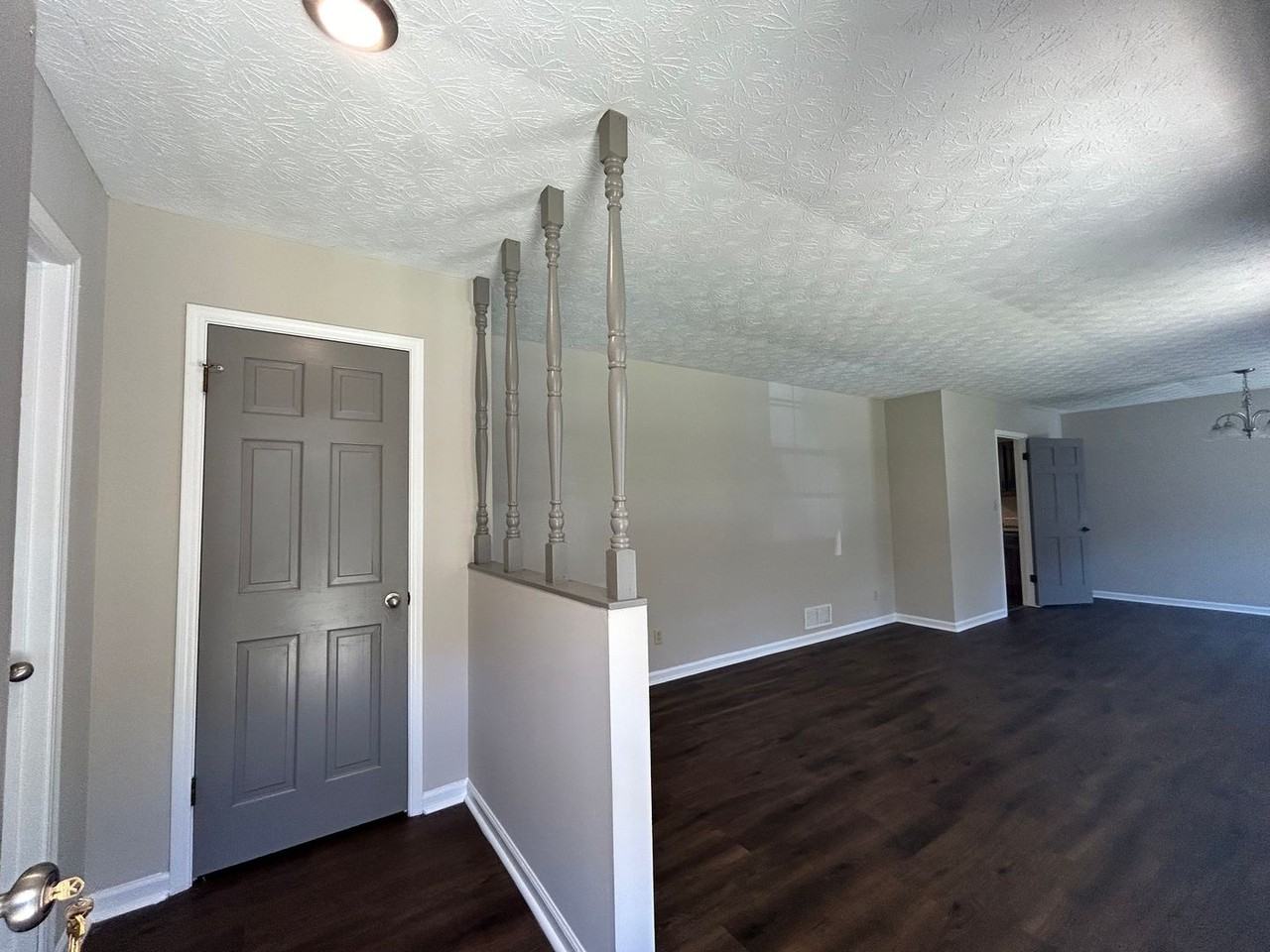 2000 Forest Dr - Photo 3 of 21