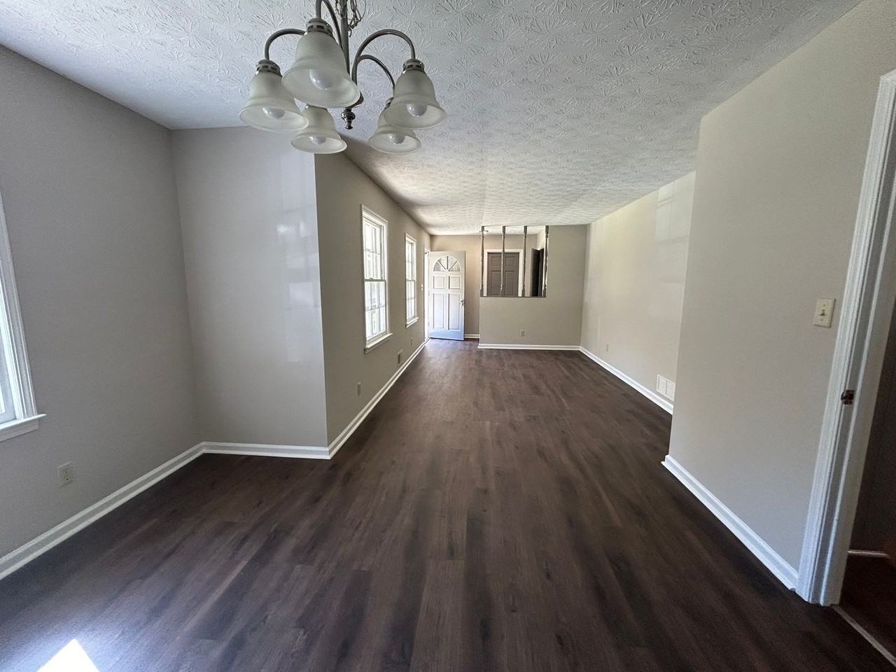 2000 Forest Dr - Photo 4 of 21