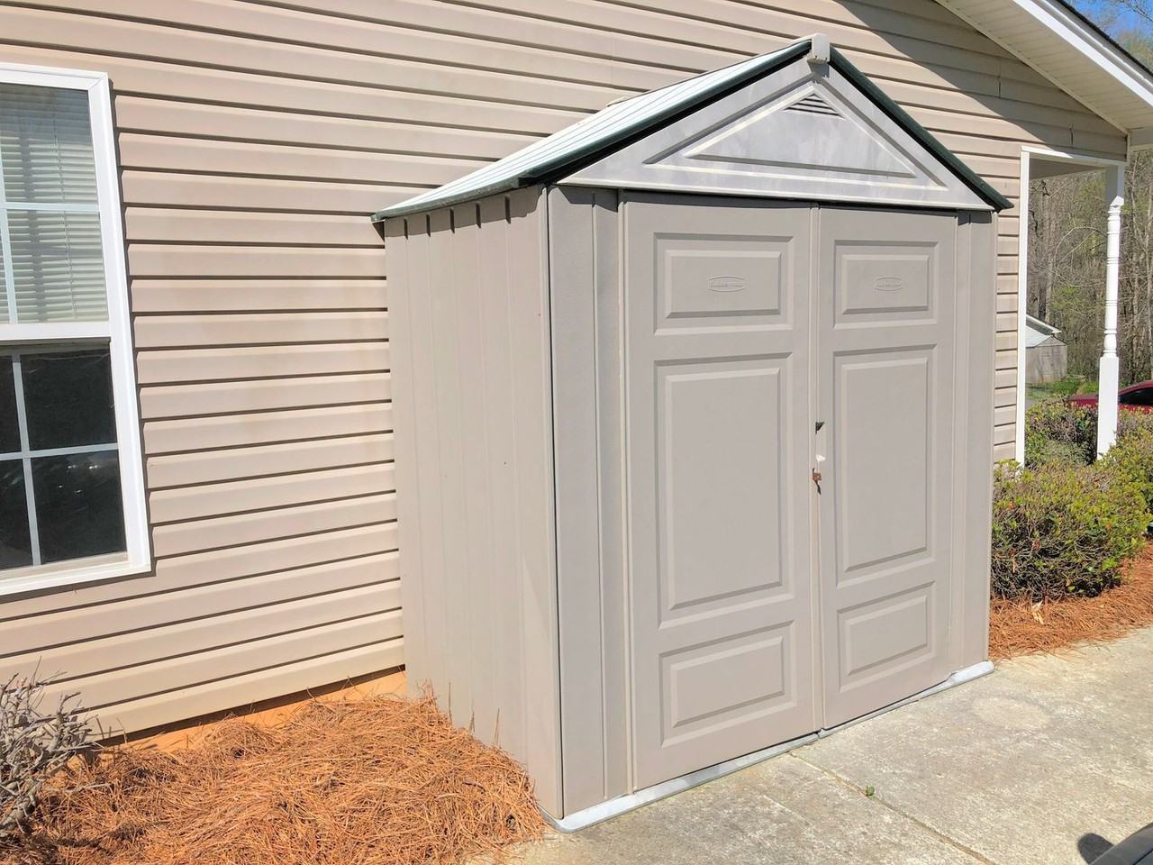 173 Autumn Dr - Photo 2 of 13