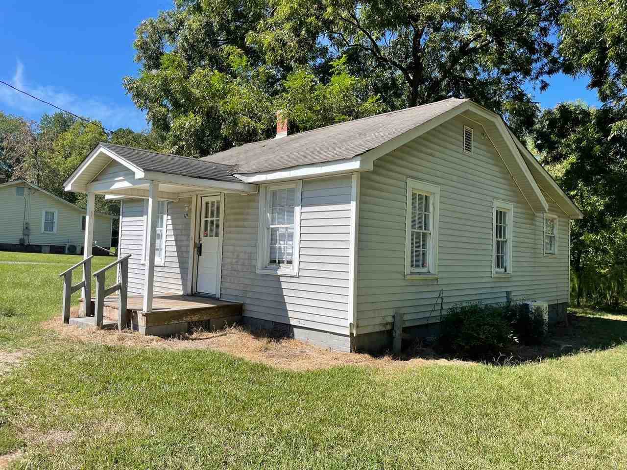 121 Williamson St - Photo 2 of 15