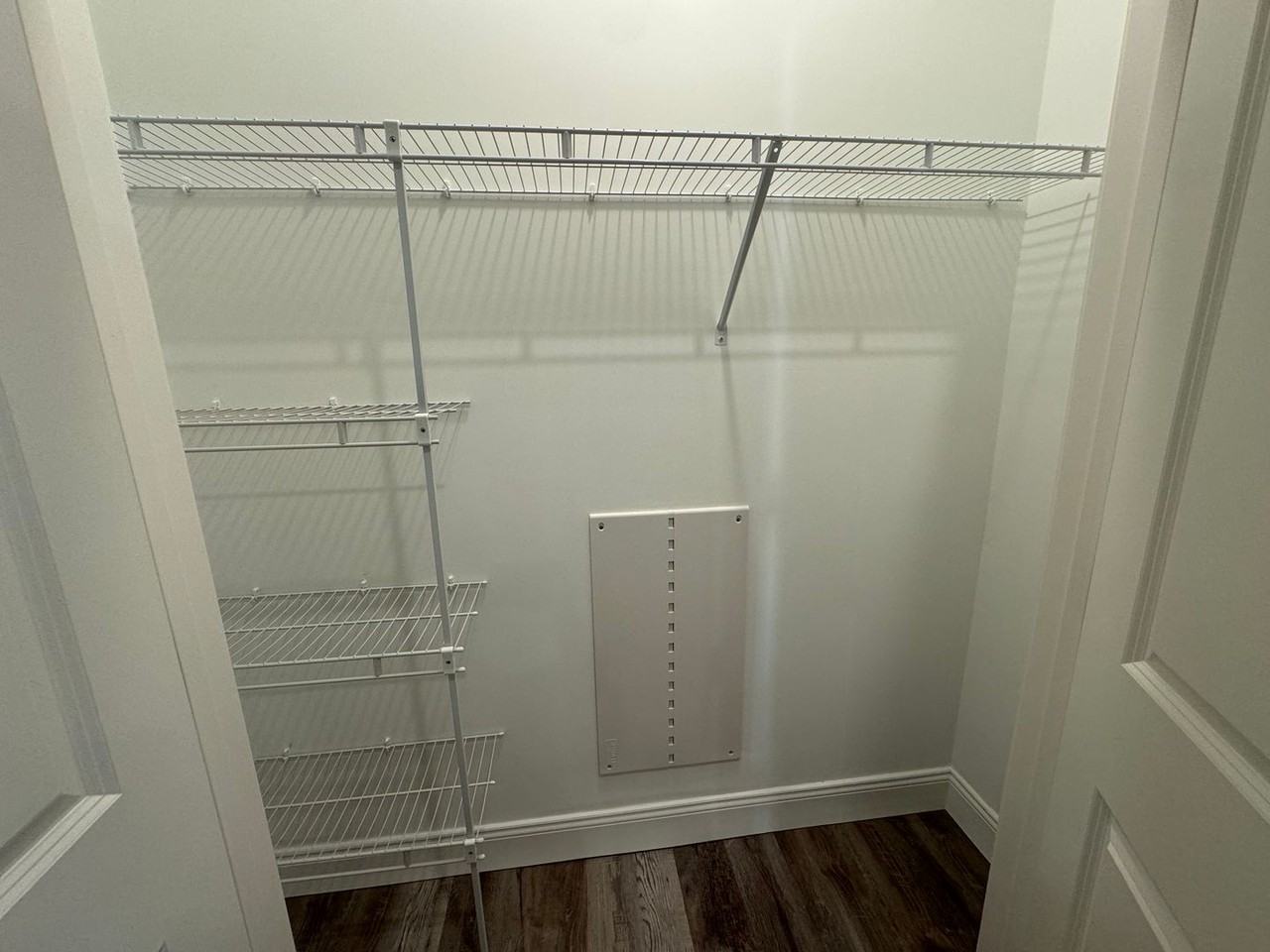 Welcome to 1499 in Revere, MA Steps from the Blue Line! - Photo 3 of 9
