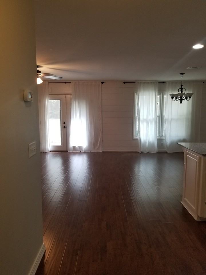 308 Arrowhead Dr - Photo 3 of 29