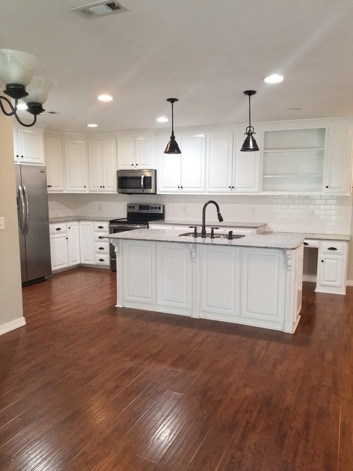 308 Arrowhead Dr - Photo 7 of 29