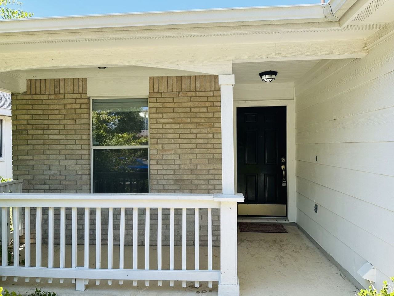 8907 Gallop Chase - Photo 2 of 23