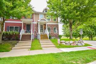 267 Se Booth Ave - Photo 1 of 1