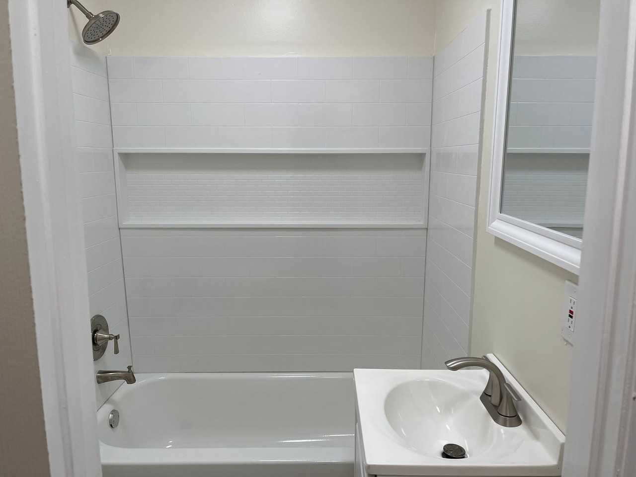 439 N 5th St - Photo 7 of 11