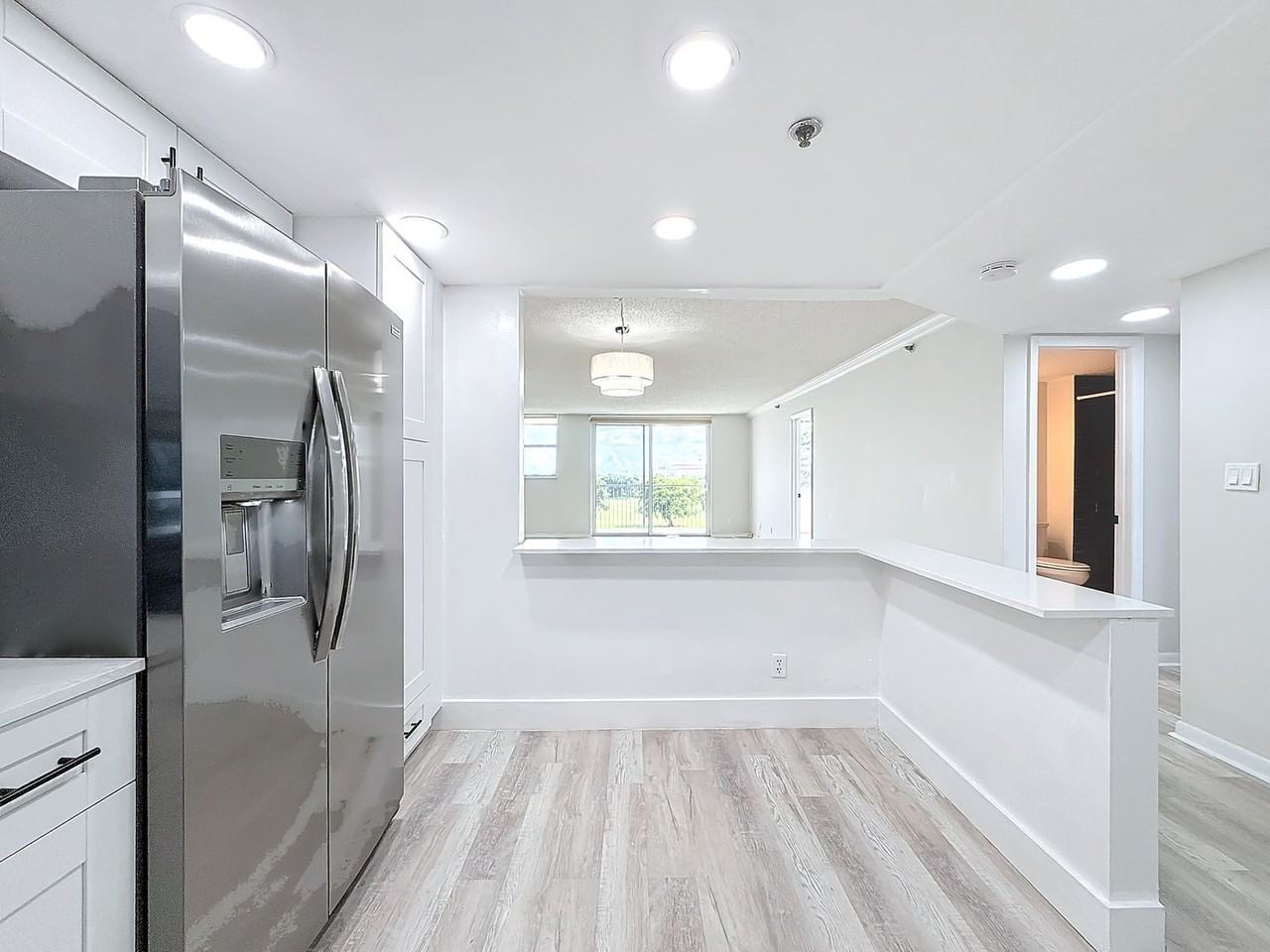 3150 W Rolling Hills Cir - Photo 6 of 50