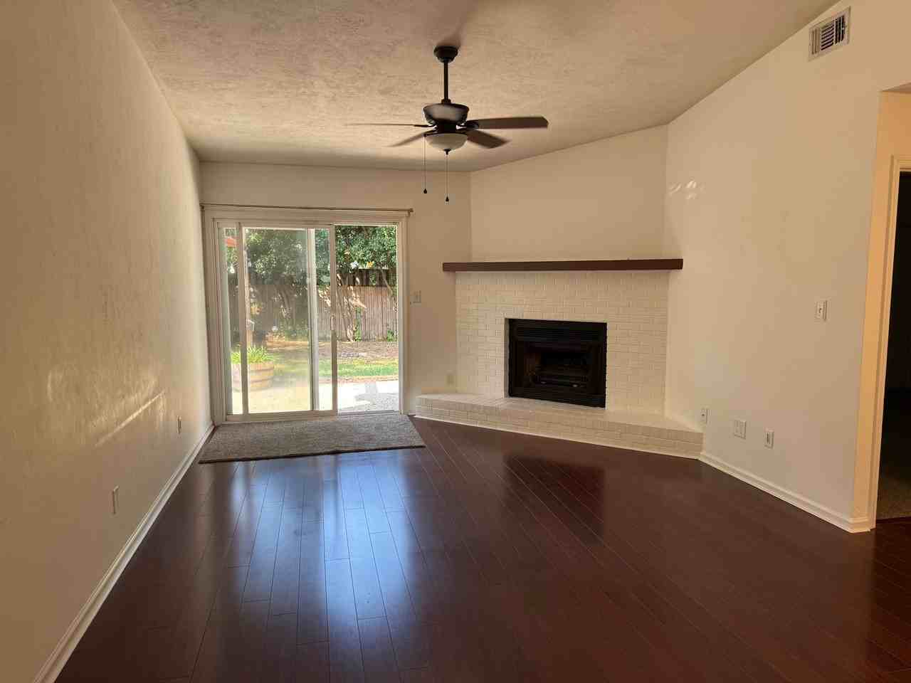 1796 Dax Ct - Photo 3 of 14