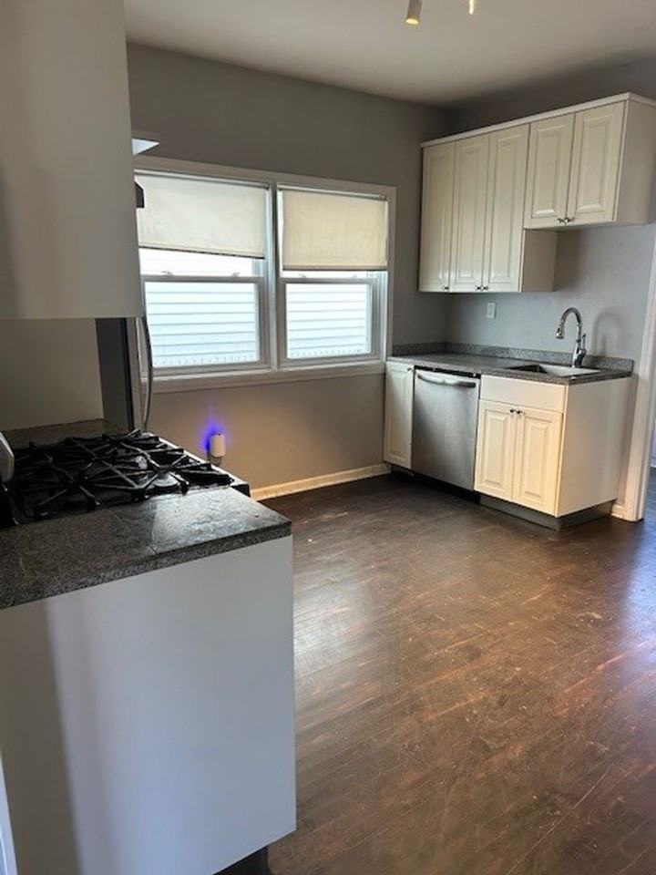 2929 S 9th Pl Lowr - Photo 3 of 9