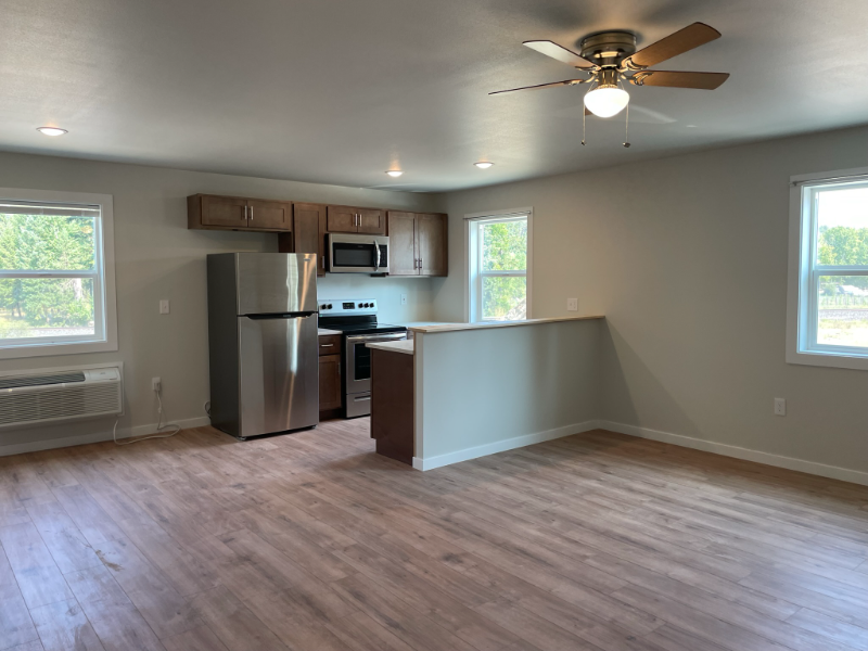 1040 W 2nd Street Ext #1C - Photo 3 of 10