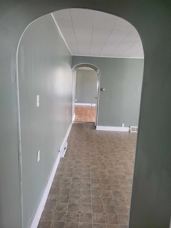 2322 W Chestnut Ave - Photo 2 of 16