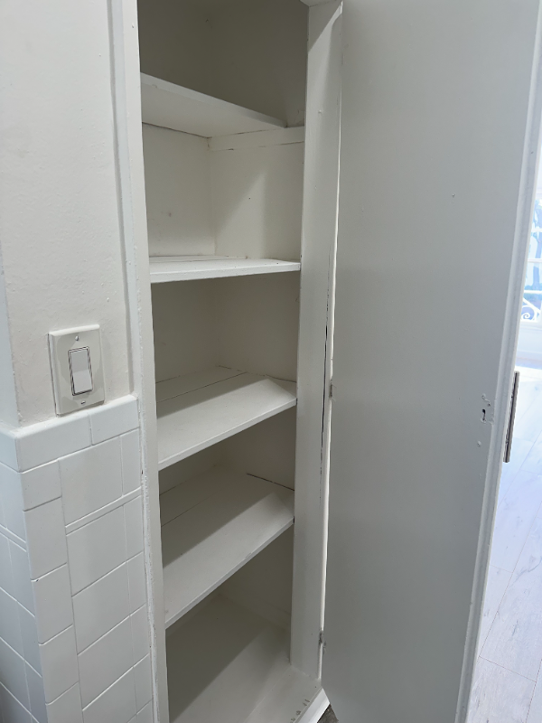 7735 Hollywood Blvd #4 - Photo 5 of 5