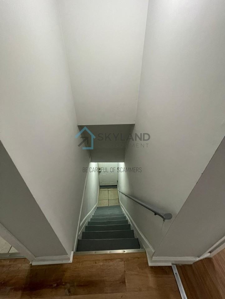 1519 N 60th St #2 - Photo 4 of 20