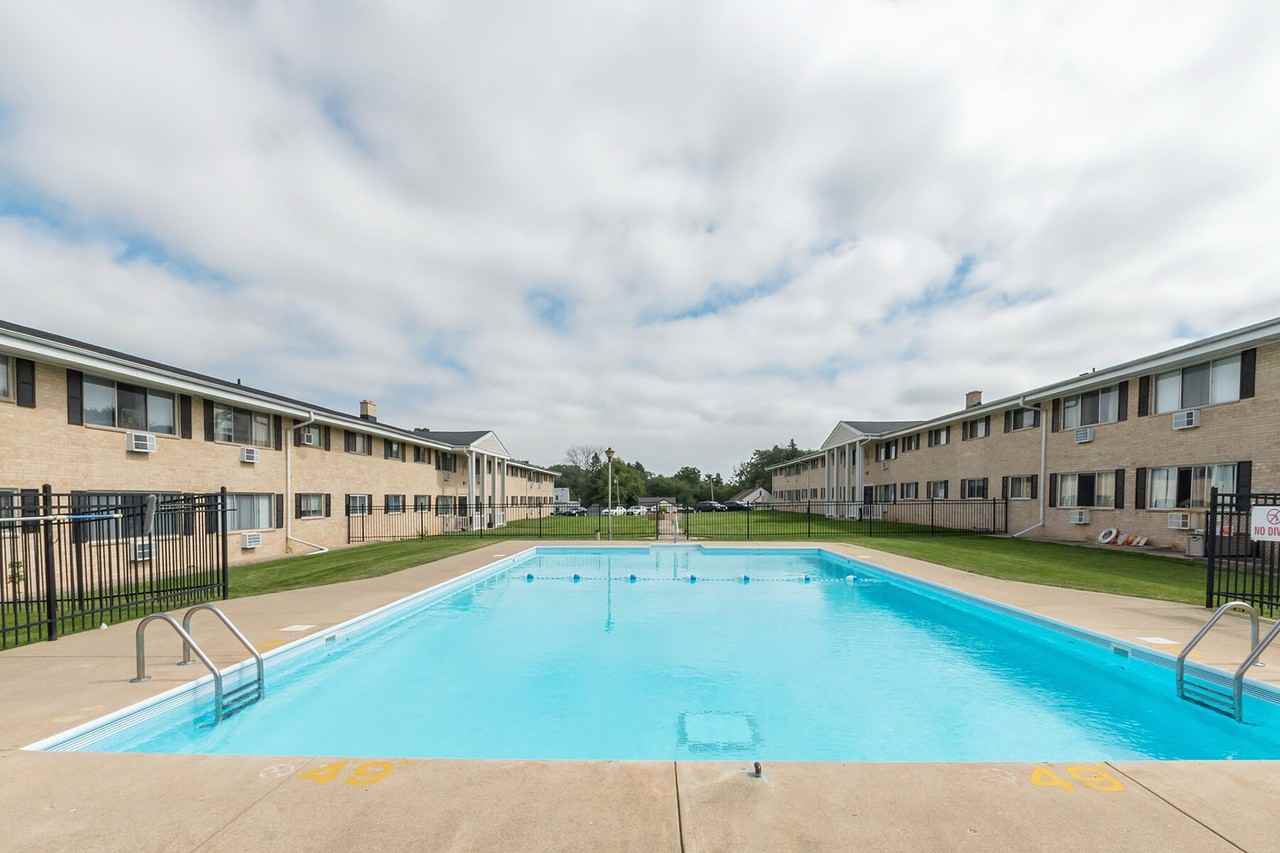 3550 Meachem Rd #9 - Photo 2 of 11