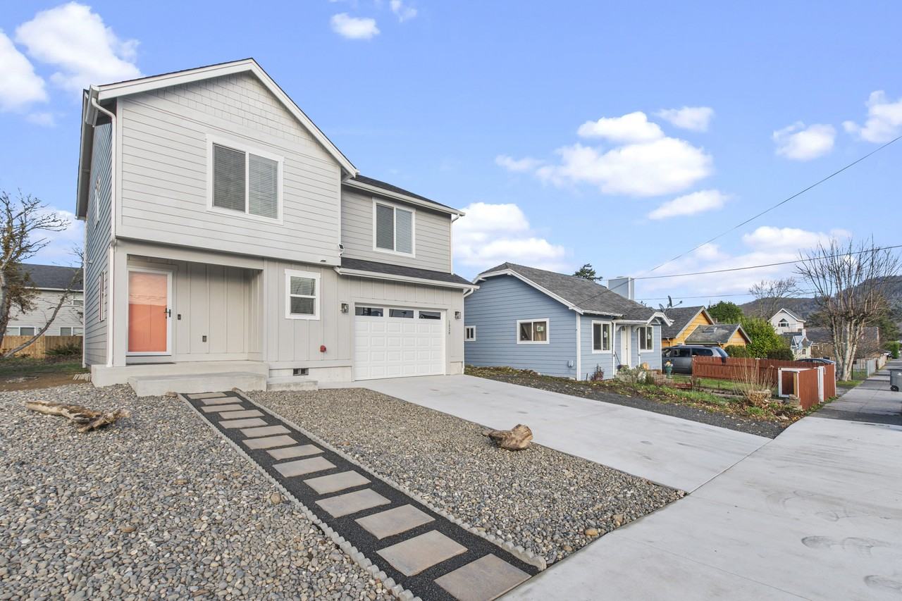 1020 2nd Ave #NA - Photo 2 of 20