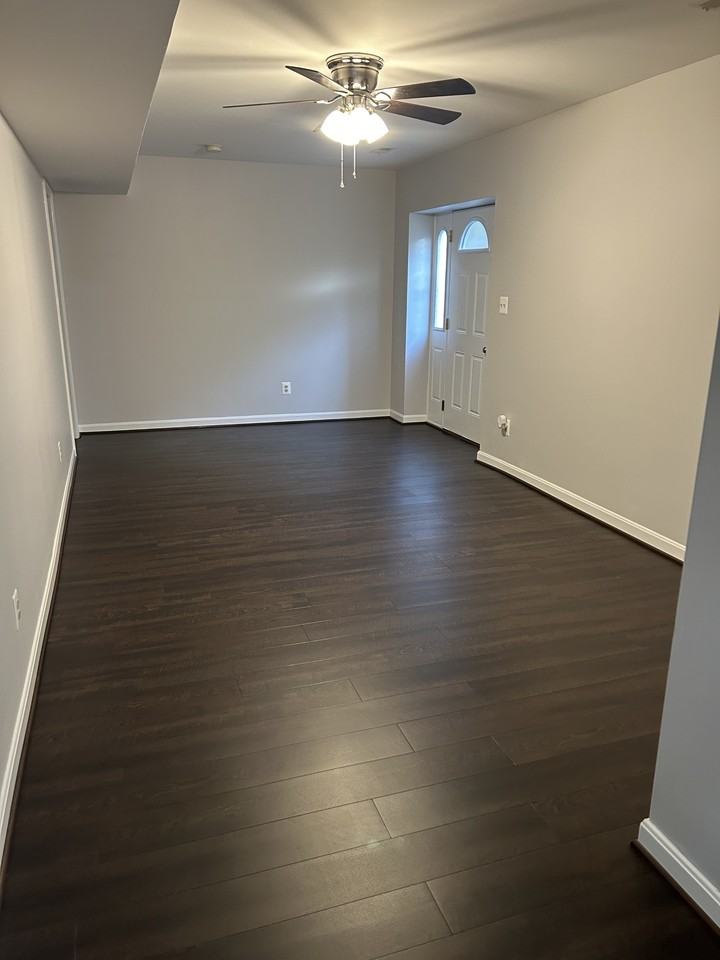 9435 May Day St Apt 1 #NA - Photo 4 of 15