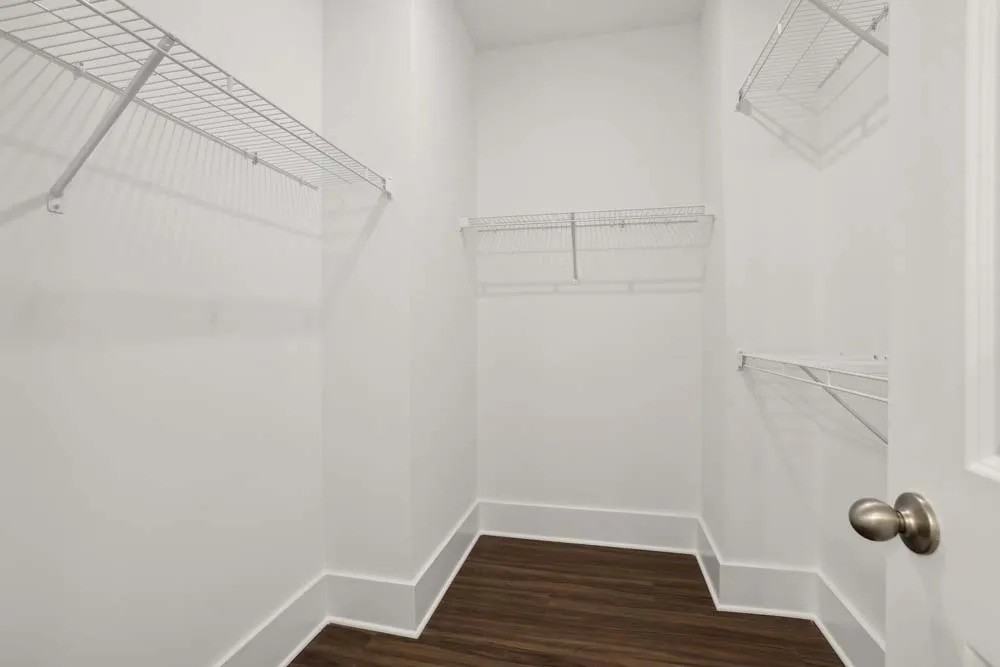 1684 Hannah Ter Nw #NA - Photo 3 of 40