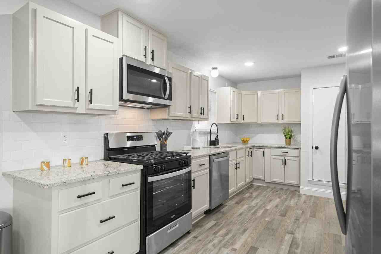 Gramley St - Photo 7 of 14