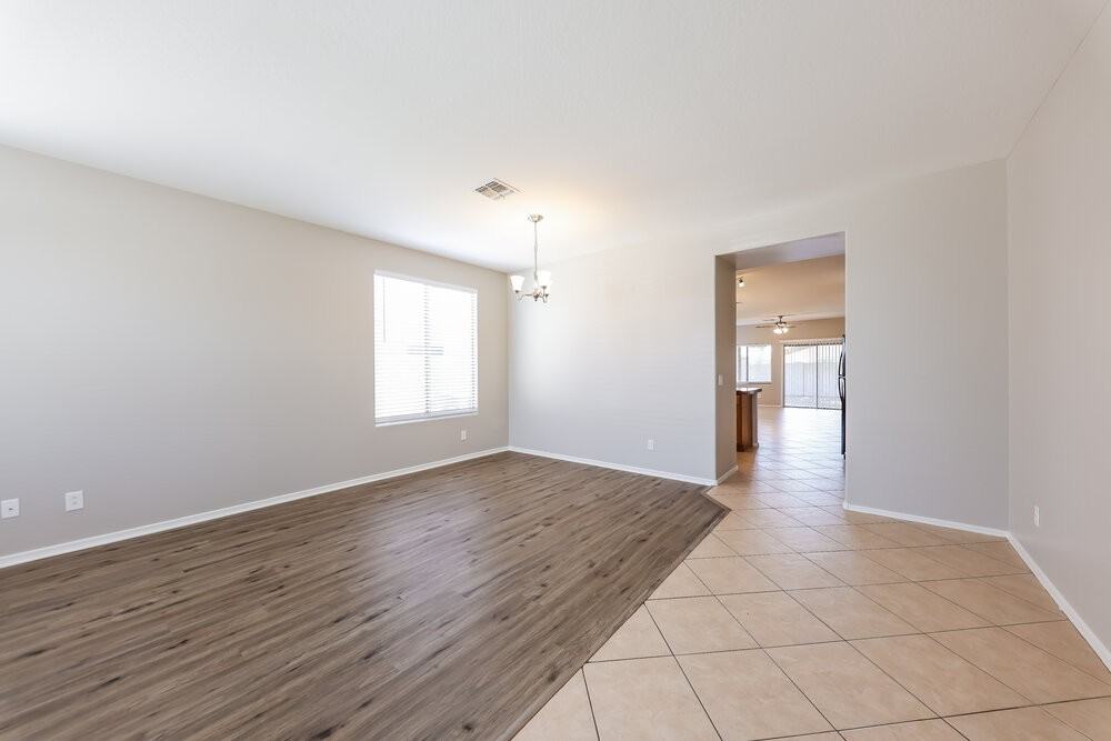16223 W Evans Dr - Photo 3 of 16