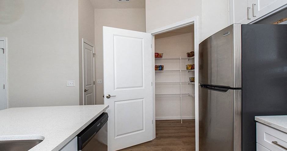 Princeton Place - Photo 3 of 31