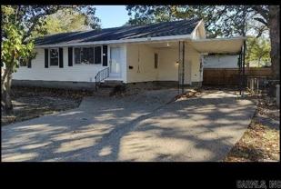 204 Dobbs St - Photo 1 of 1