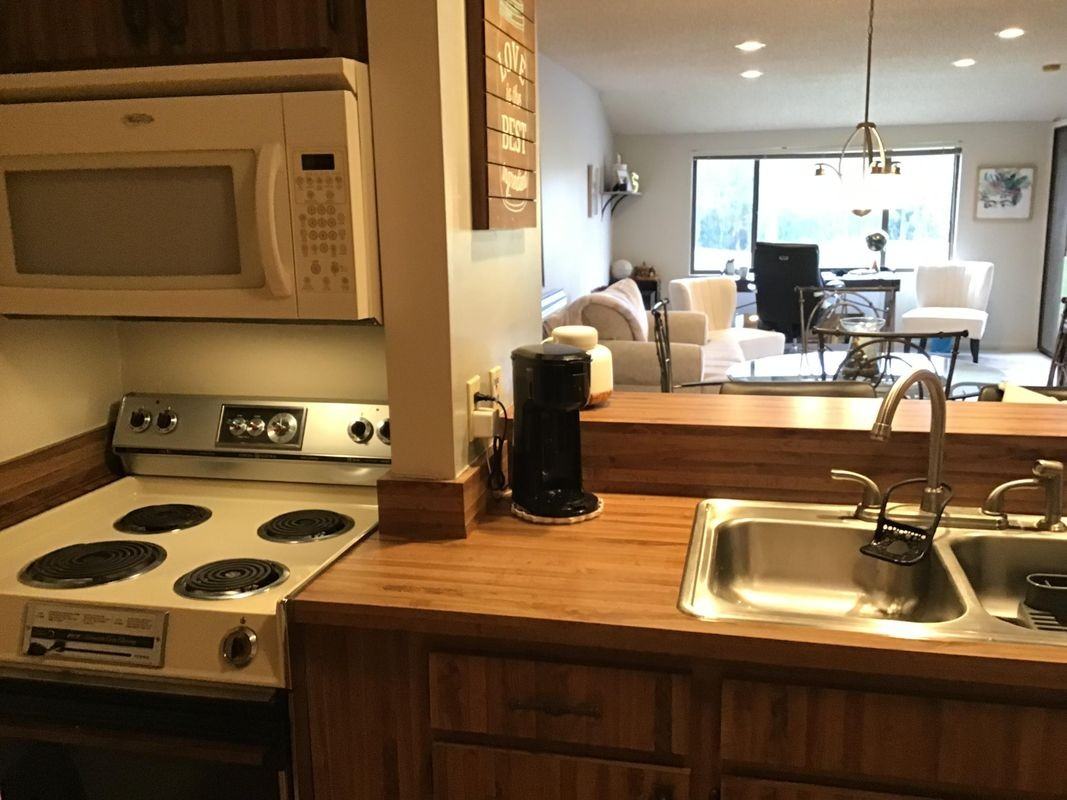 29300 Bay Hollow Dr - Photo 5 of 18