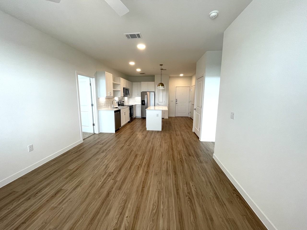 19365 Wilke Ln #10105 - Photo 5 of 12