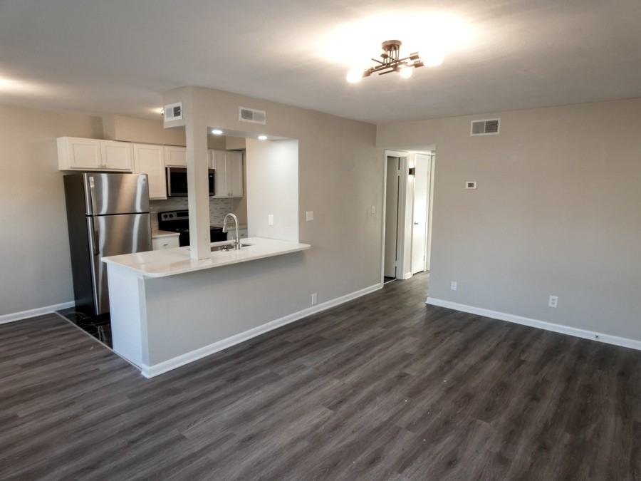 4719 Colley Avenue - Photo 2 of 15