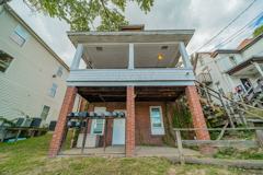 719/721/723 Naomi St - Photo 1 of 1