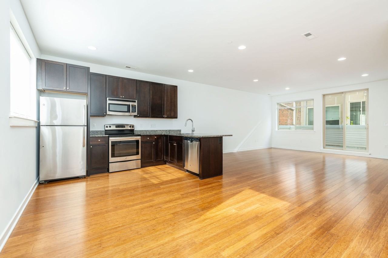 The Residences - Photo 4 of 31