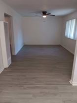 2425 Mariposa Ave - Photo 1 of 1