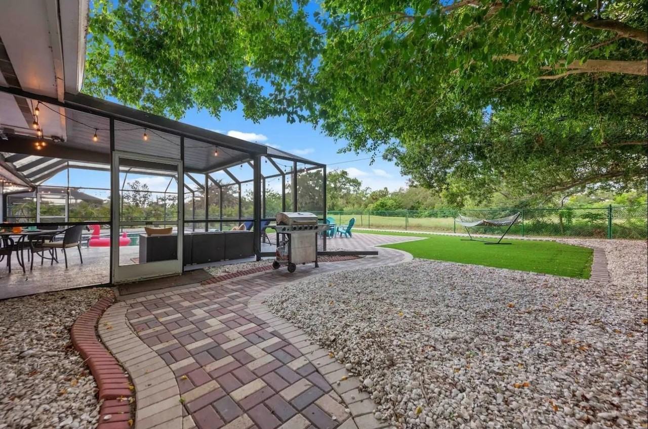 2831 Post Road - Photo 4 of 6