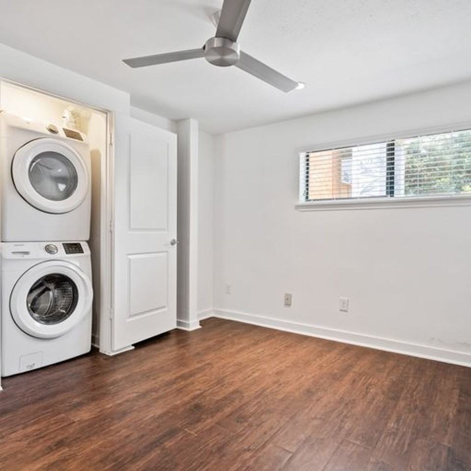 ALTA15-1717 Norfolk - Photo 3 of 10