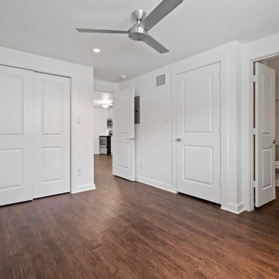 ALTA15-1717 Norfolk - Photo 6 of 10