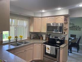 945 E Rio Pinar Ln - Photo 1 of 1