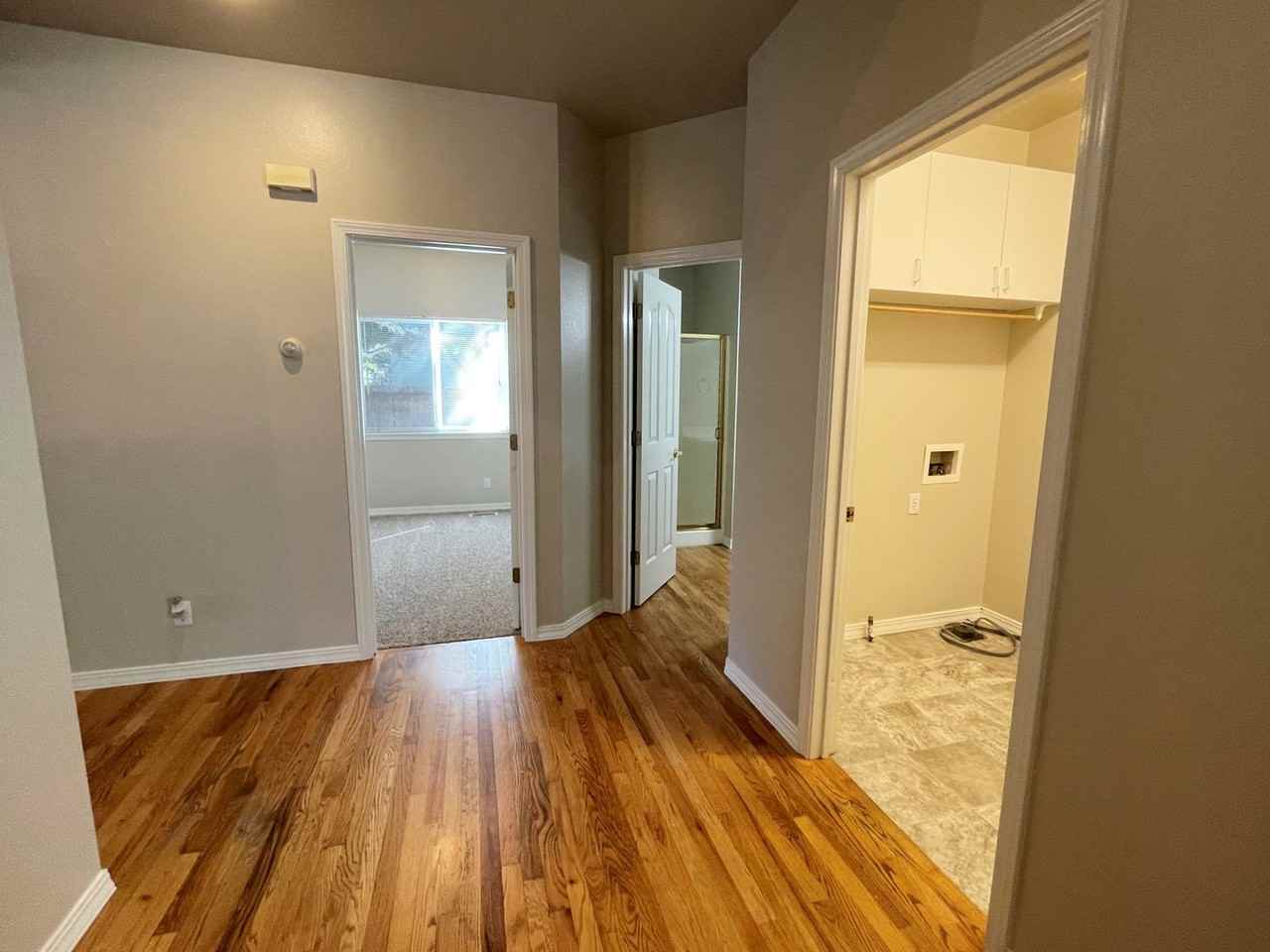 378 S Winthrop Way - Photo 5 of 46