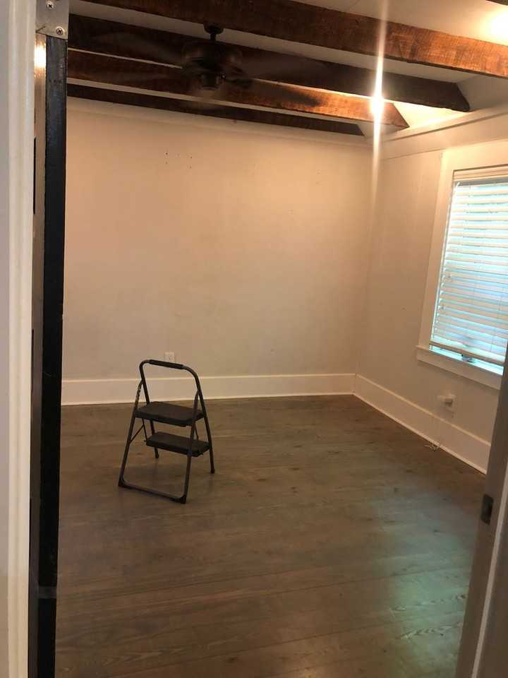 385 Cleveland Ave - Photo 7 of 13