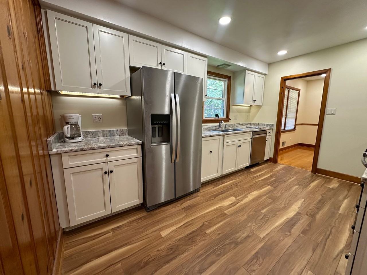 4624 Ferncliff Dr - Photo 7 of 27