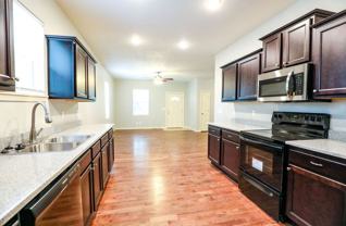 615 S Grant Ave - Photo 1 of 1