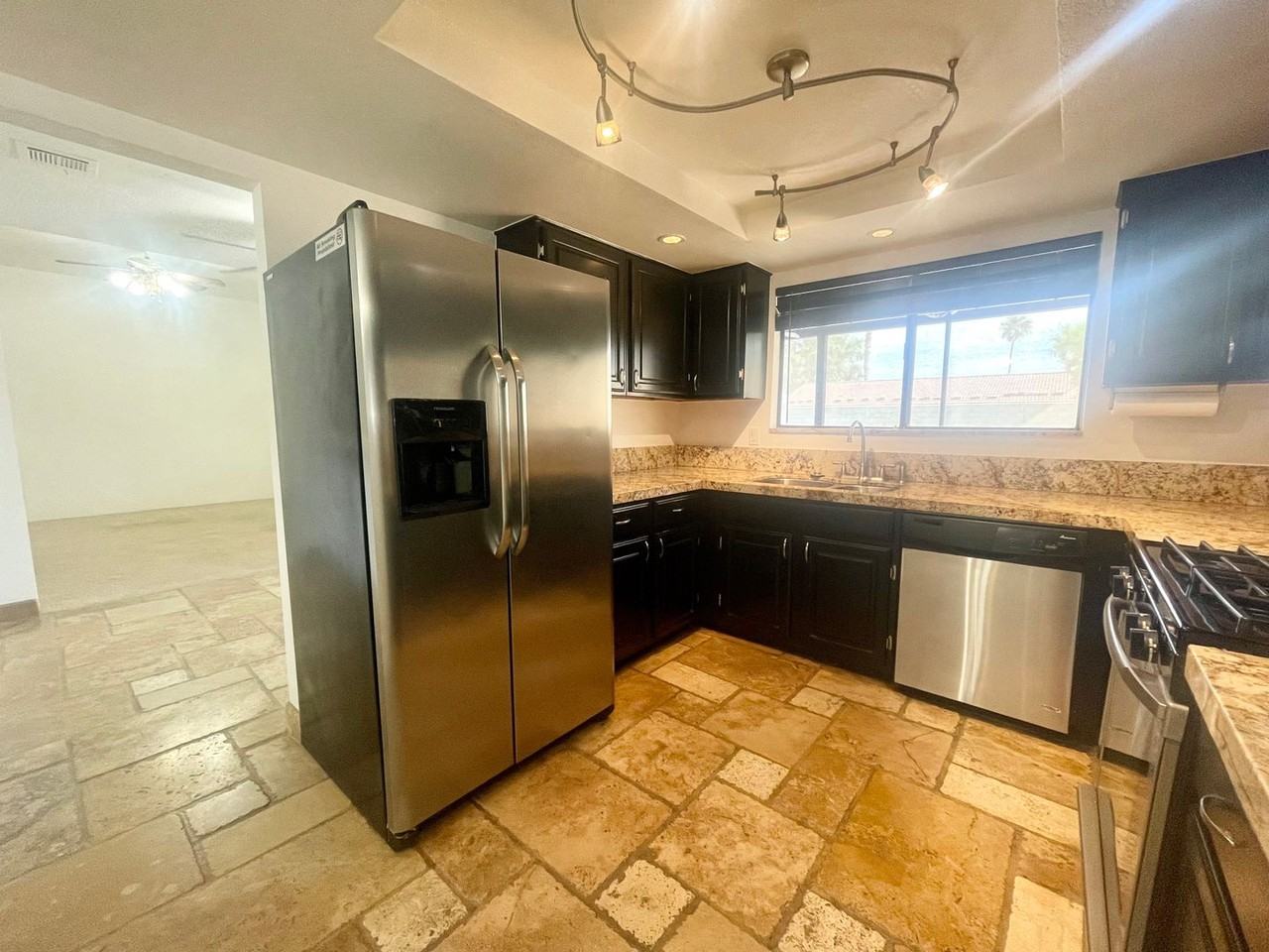 67765 Ovante Rd - Photo 6 of 25