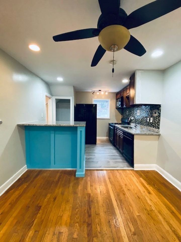 737 E Cold Spring Ln - Photo 3 of 27