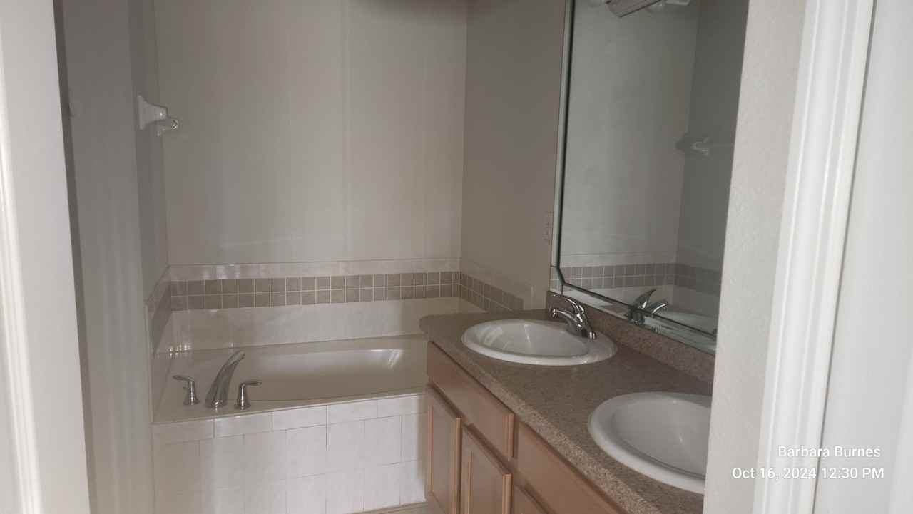 805 Angelina Ct - Photo 7 of 16