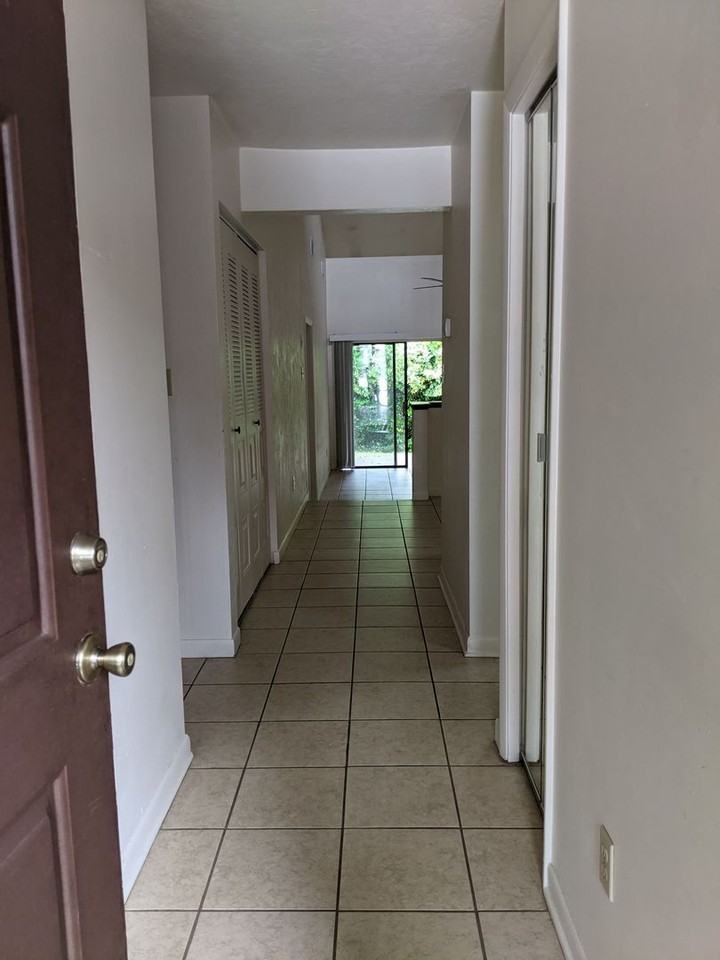 3970 Nw 29th Ln - Photo 2 of 15