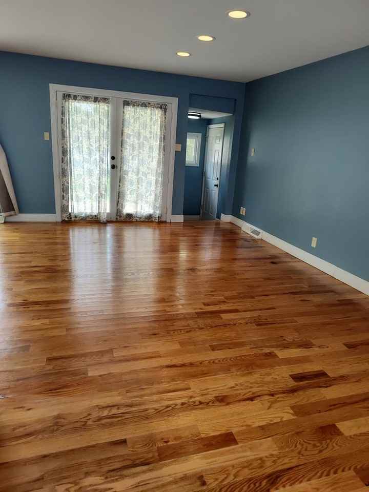 3010 Country Club Dr - Photo 4 of 25